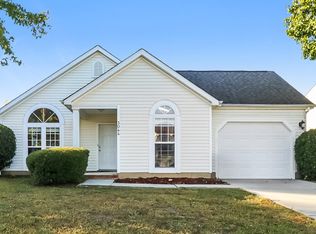 3044 Hawick Commons Dr, Concord, NC 28027
