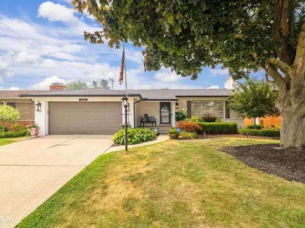 23200 Middlesex St, Saint Clair Shores, MI 48080