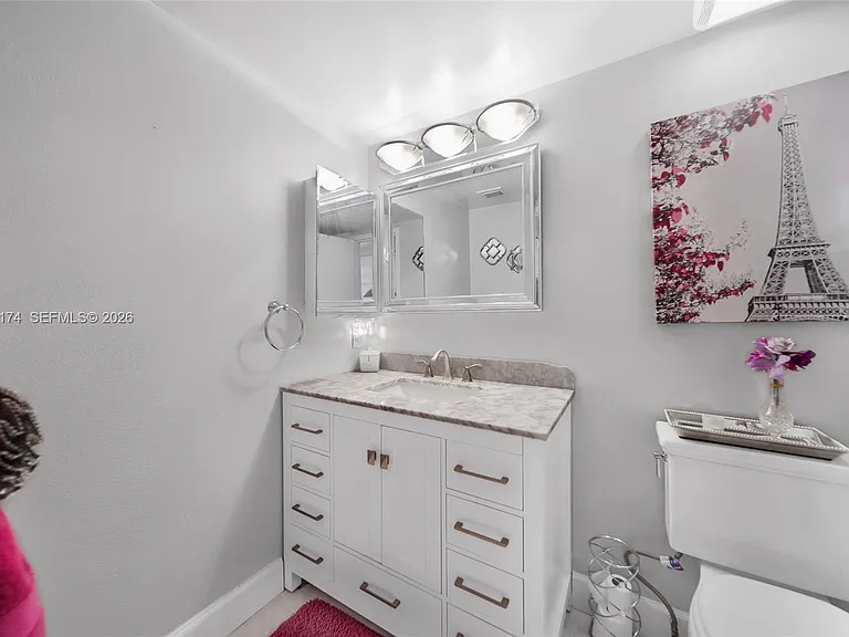 7601 E Treasure Dr #1802 — Photo 21