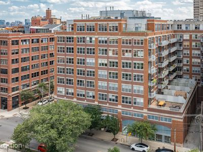 933 W Van Buren St APT 319, Chicago, IL, 60607