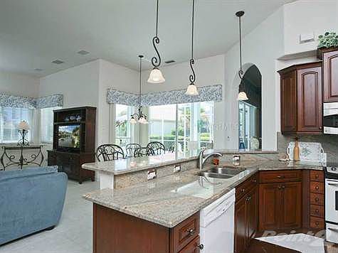 4th image of 1258 Reserve Dr