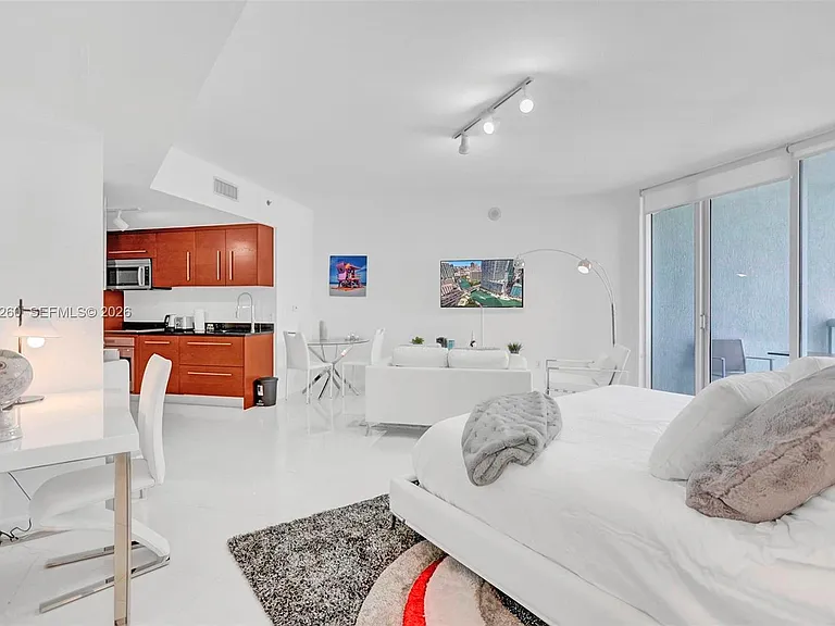 475 Brickell Ave #3408 — Photo 4