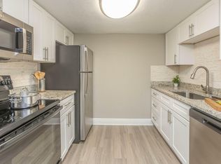 11301 N 53rd St #112, Tampa, FL 33617