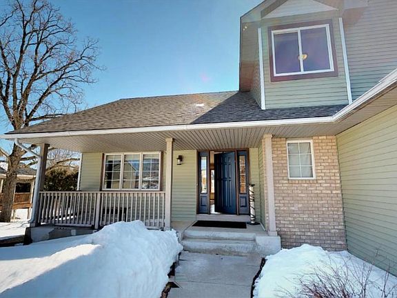 2nd image of 2048 131st Ct NE