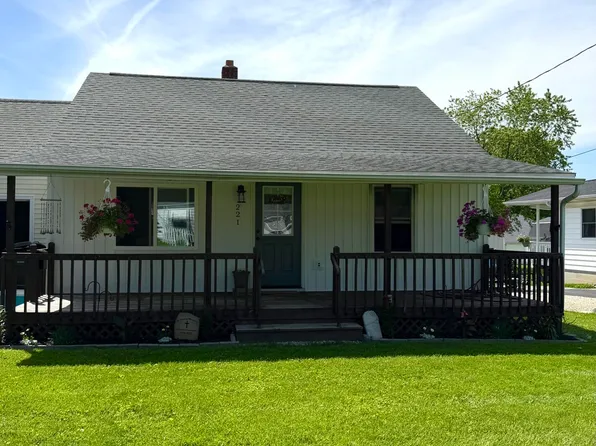 221 N Elizabeth St, Cridersville, OH 45806