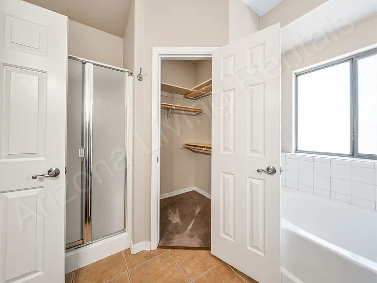 2085 Alan Ladd Dr — Photo 12