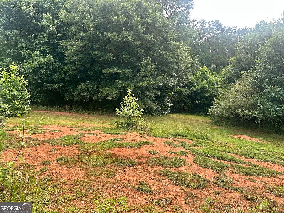 2nd image of 418 Ivy Creek Dr
