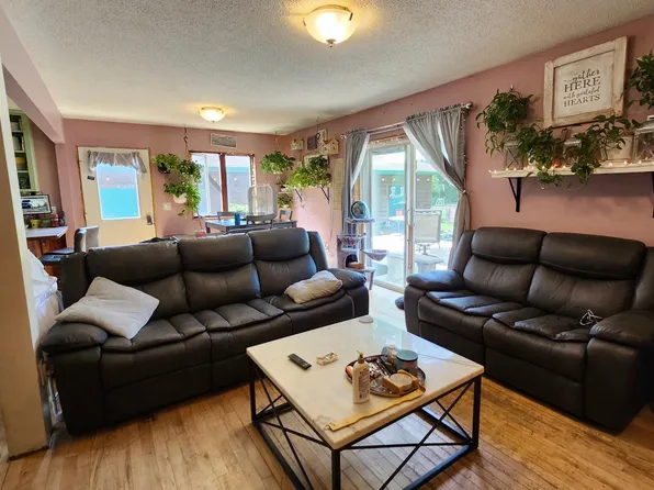 111 Woodland Dr, Princeton, MN 55371