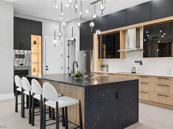 3130 SW 26th Ave, Cape Coral, FL 33914