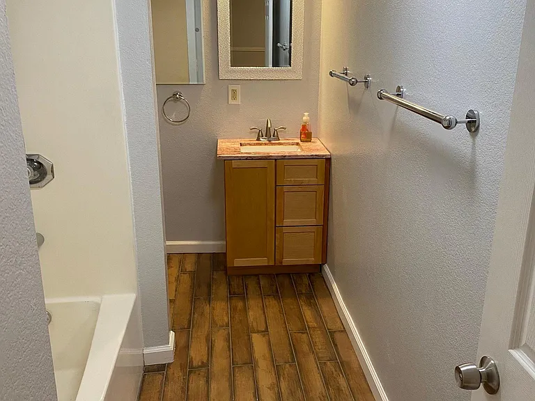 10 Baldwin Ave #A — Photo 13