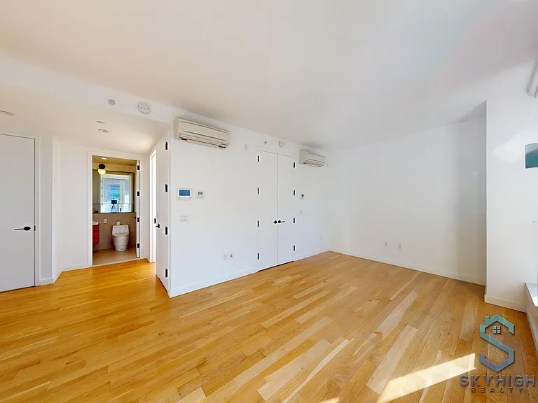 1348 Ocean Ave #6M — Photo 10