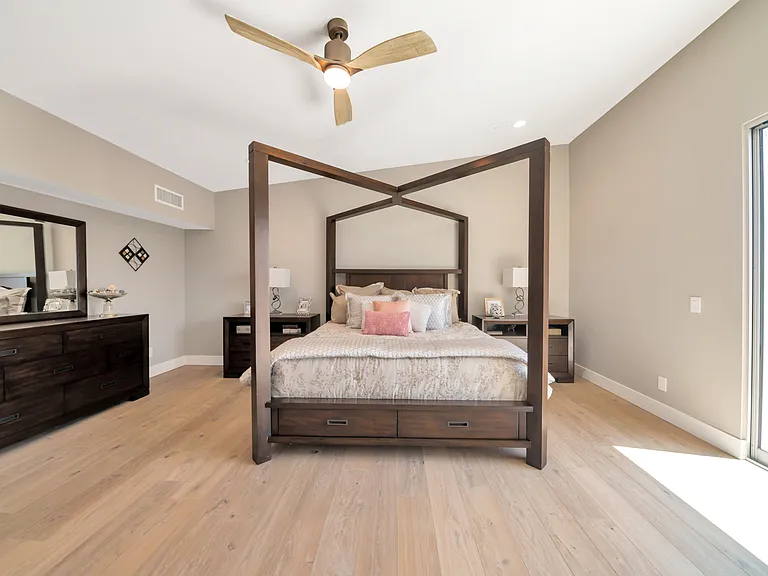 4525 N 40th St #6 — Photo 57