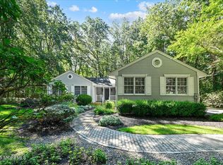 22 Deer Trail Dr, Millstone Township, NJ 08510