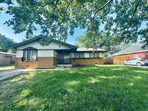 7914 E Lincoln St, Wichita, KS 67207