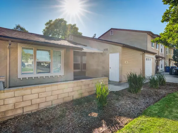 Santo Terrace - Military Housing