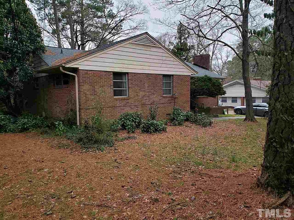 2nd image of 1509 Southwood Dr
