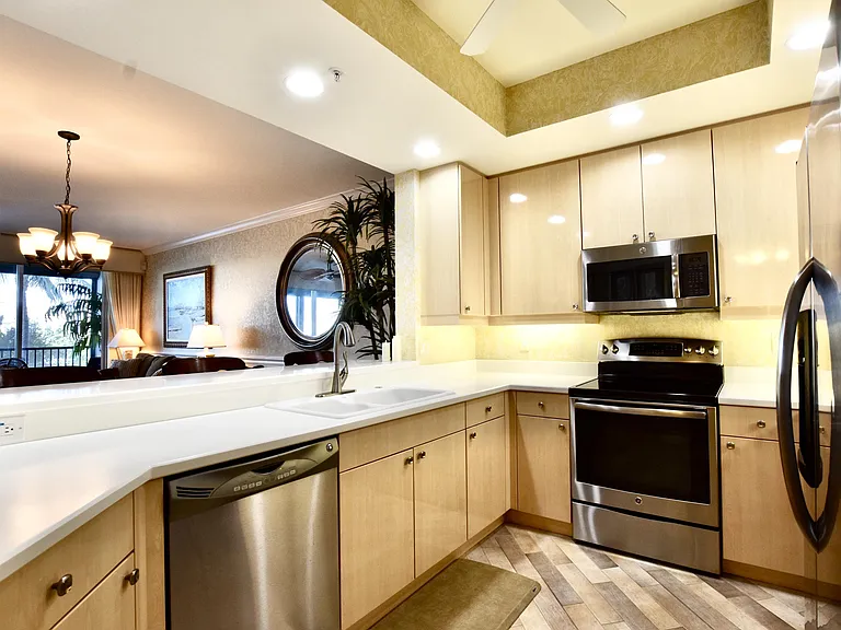 430 Cove Tower Dr #1-302-1 — Photo 29