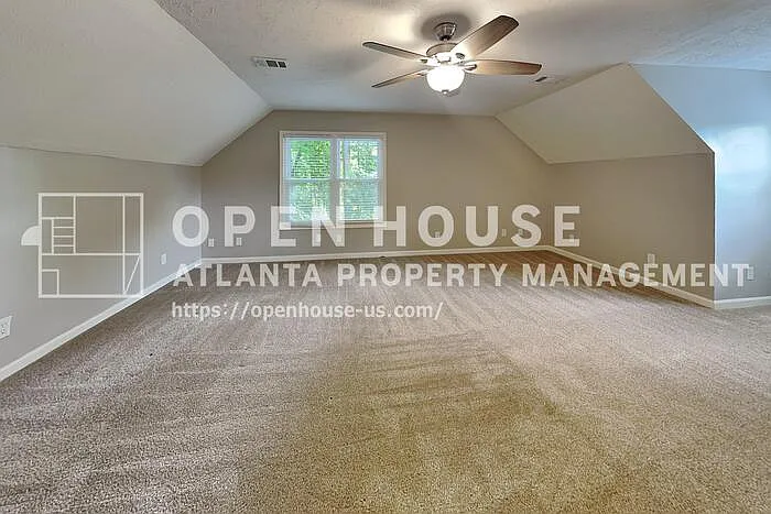 600 Glendale Forest Dr — Photo 15
