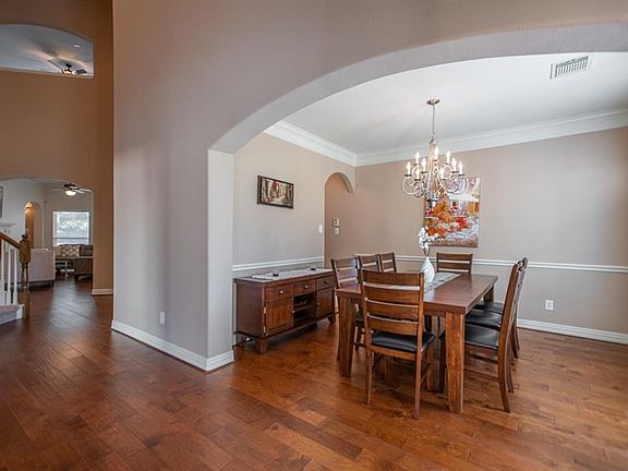 4th image of 95 S French Oaks Cir