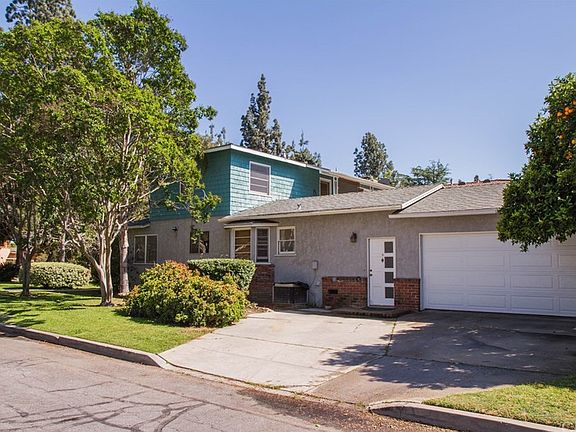 2nd image of 1823 S Santa Anita Ave