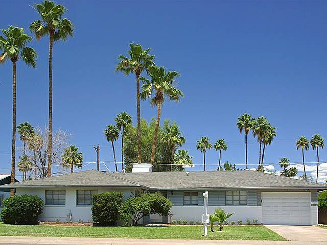 Great neighborhood with no HOA.