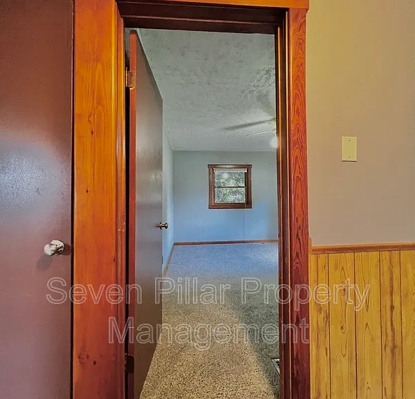 504 Martin St — Photo 22