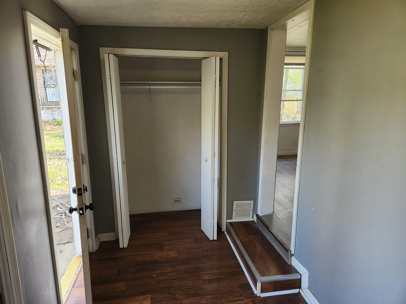 1 bed, 707 sqft, $800 — Photo 4