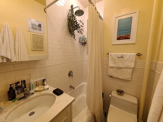 Rented by Ideal Properties Group | media 7