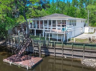 8487 Parkers Ferry Rd, Adams Run, SC 29426