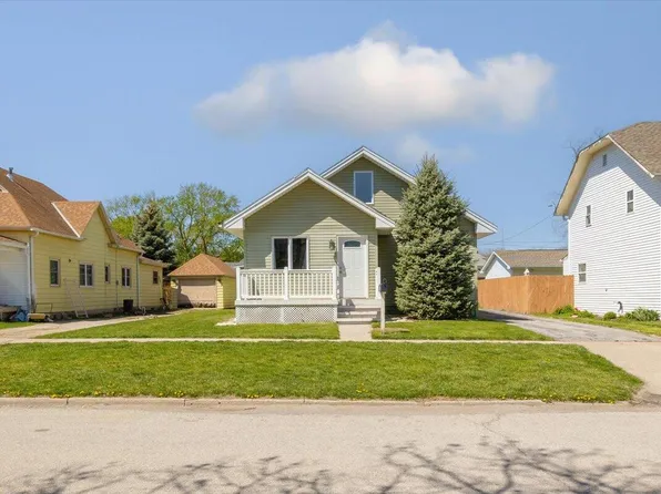 415 N 3rd Ave, Logan, IA 51546