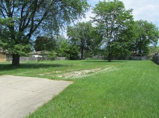 9215 Ashland Ave, Niles, IL 60714
