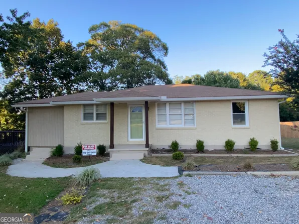 914 Ozora Rd, Loganville, GA 30052