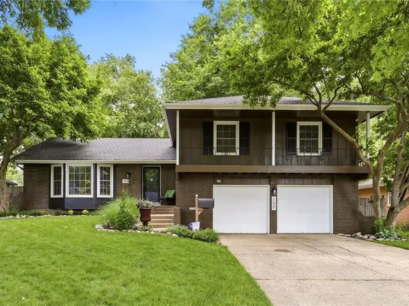 100 W 109th Ter, Kansas City, MO 64114