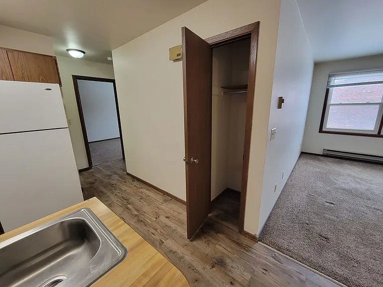 1032 Imperial Circle — Photo 17