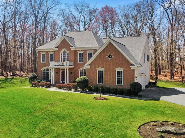 21318 Golf Estates Dr, Gaithersburg, MD 20882