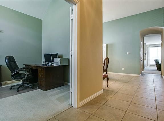 5th image of 6008 Crestridge Ln