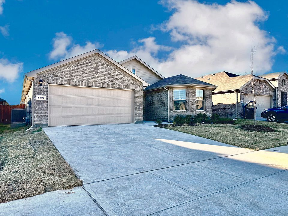 1st image of 8437 Hollymead Ln