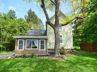 1814 Ridge Rd, Webster, NY 14580
