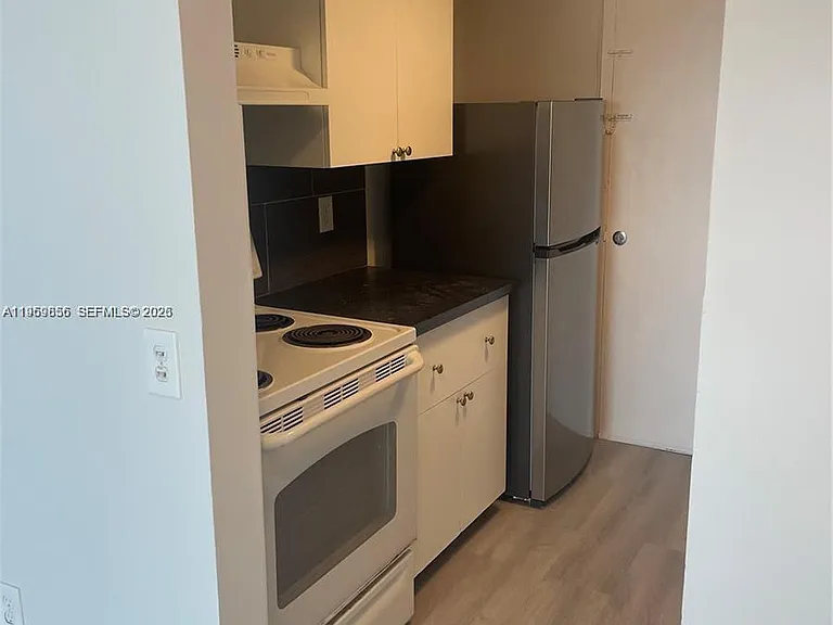 2075 NE 164th St #805 — Photo 12