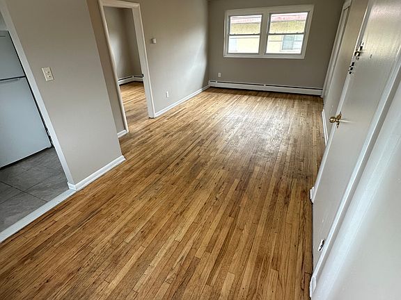 5th image of 105 N Chester Pike #1B