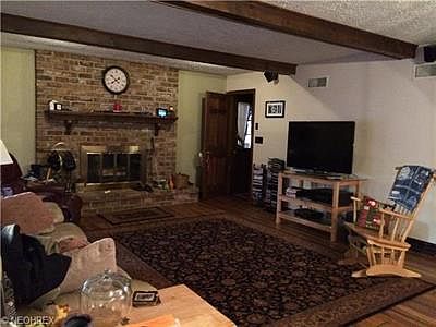 3rd image of 504 Greenmont Dr