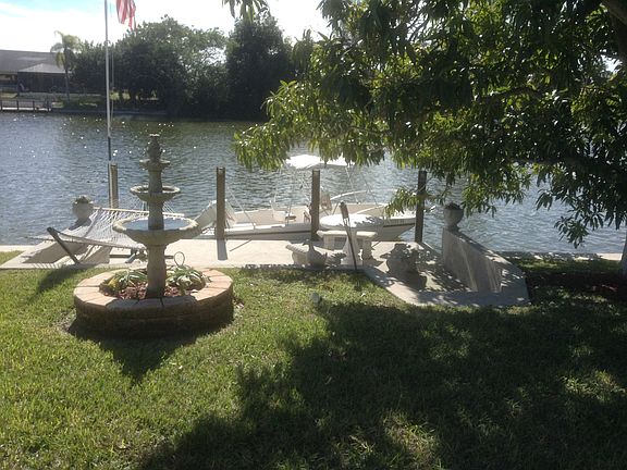 2nd image of 510 SE 24th St