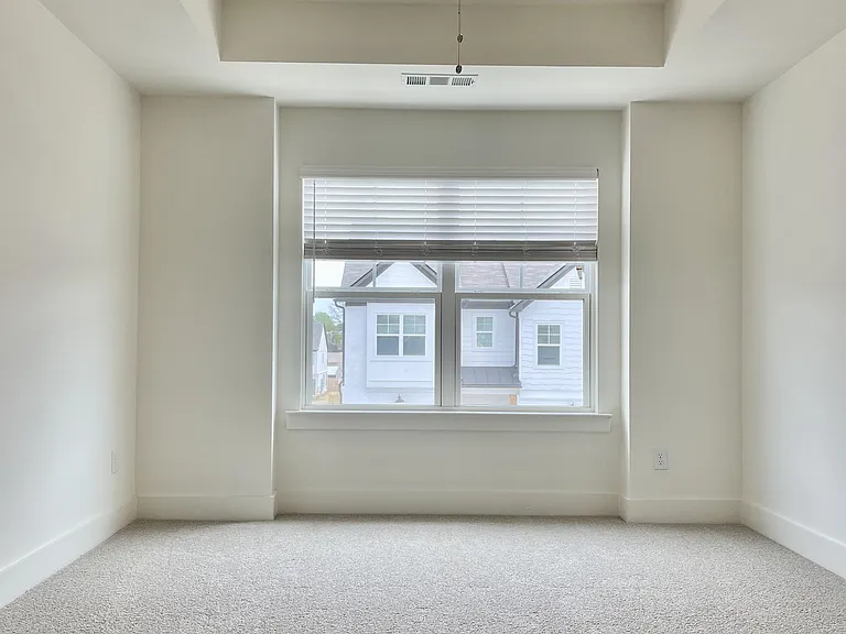 123 Auburn Run Ln #1 — Photo 9