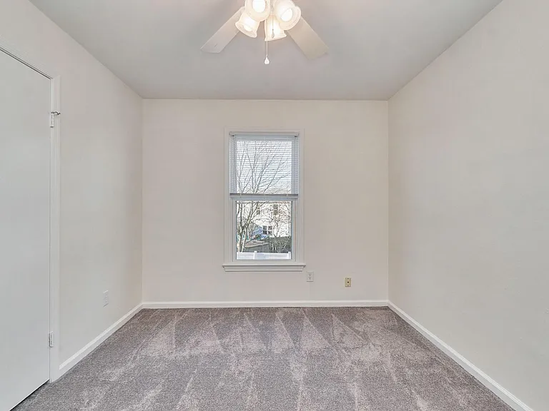 1221 Garth Ct — Photo 18