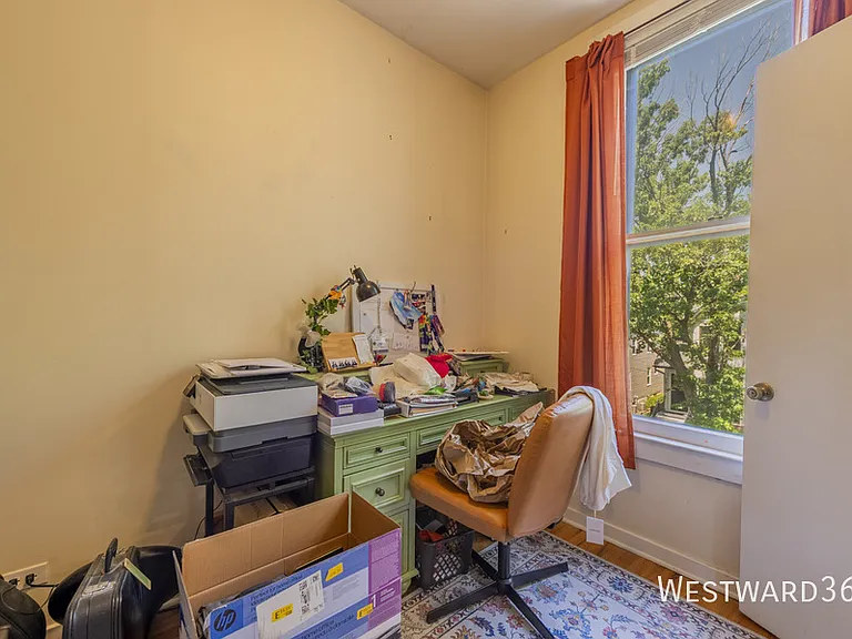 2611 W Cortland St #3 — Photo 16