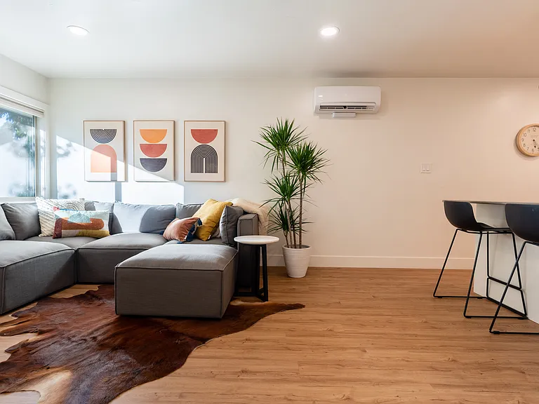 1126 Gold St #2 — Photo 5