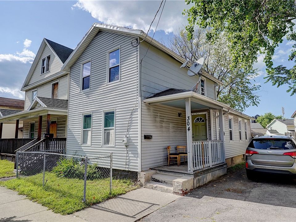 1st image of 304 Jay St