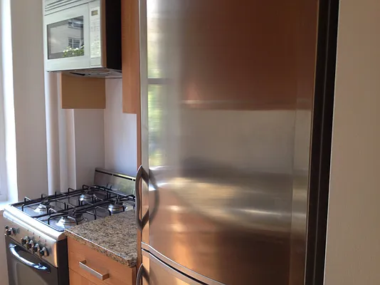 Rented by Stonehenge NYC LLC | media 13