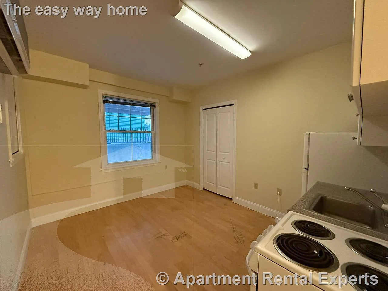 Studio, $1,900 — Photo 2