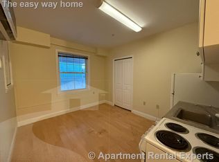 4 Brookline St #L, Cambridge, MA 02139